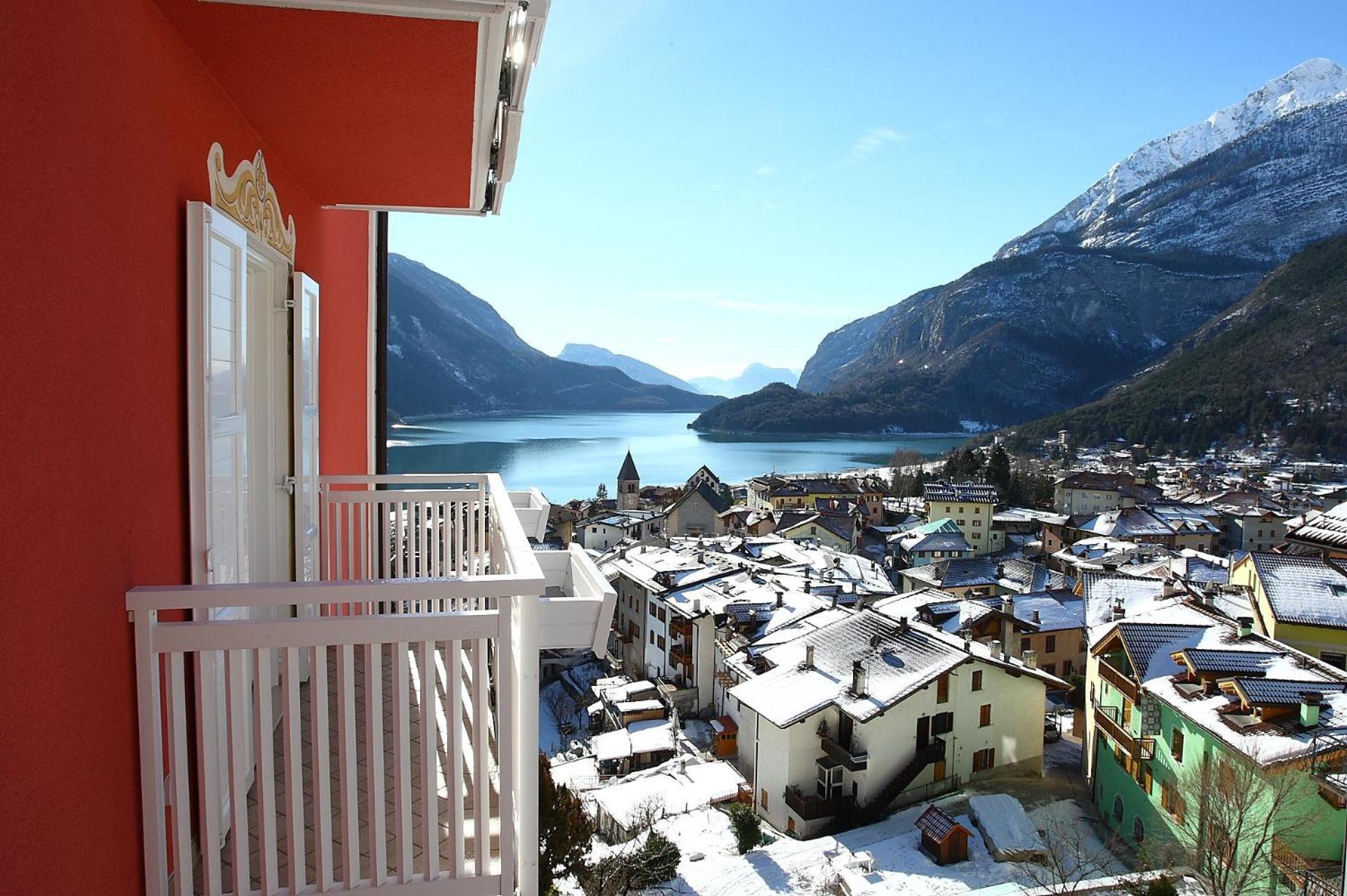 Hotel Londra Slow Living Molveno Exterior photo