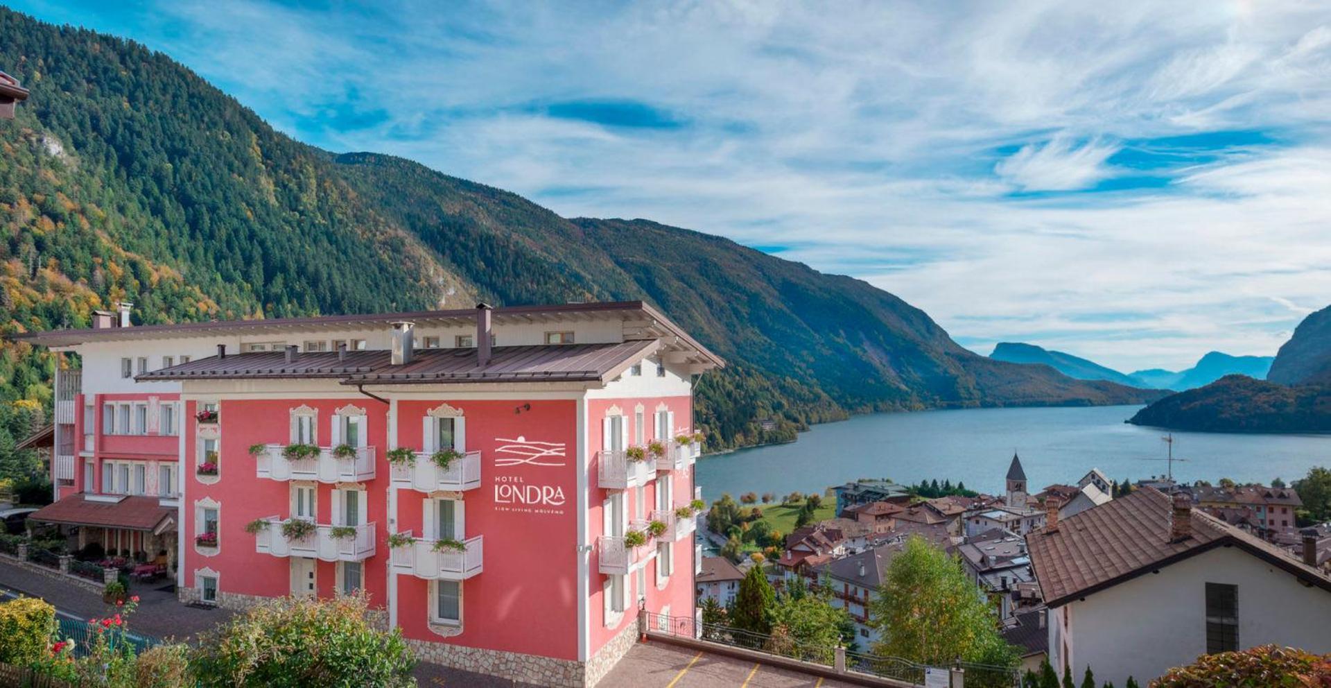 Hotel Londra Slow Living Molveno Exterior photo