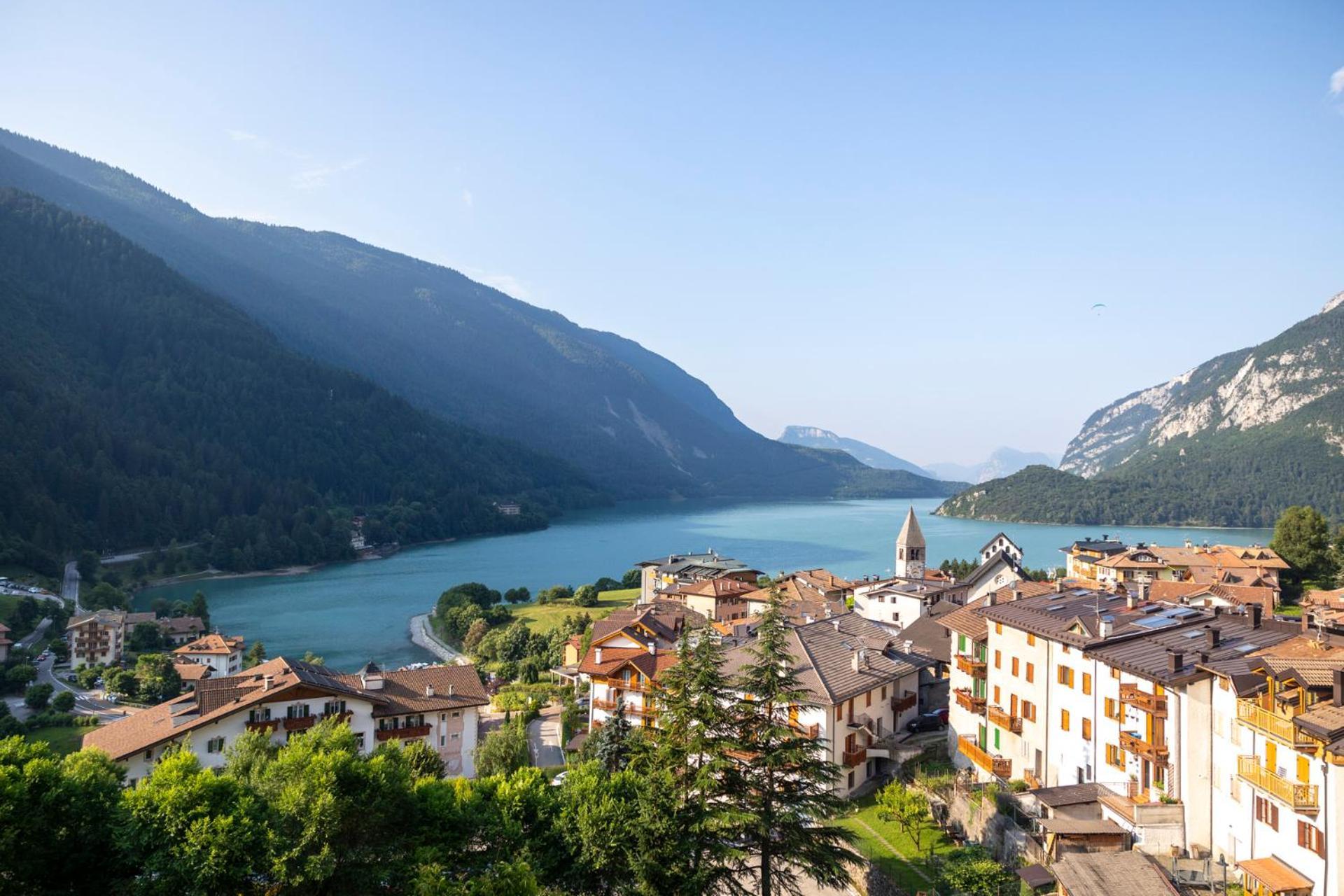 Hotel Londra Slow Living Molveno Exterior photo